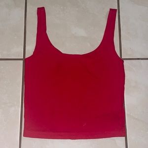 Small red Forever 21 tank🤍
